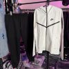 ست نایکی تکفلیس سفید مشکی - مسترکوالیتی Nike techfleece