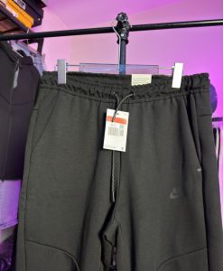 جاگر نایکی تکفلیس مشکی gen5 - مسترکوالیتی Nike techfleece