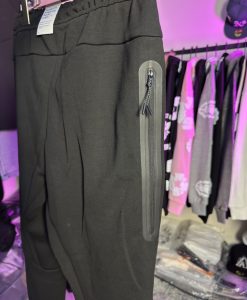 جاگر نایکی تکفلیس مشکی gen5 - مسترکوالیتی Nike techfleece